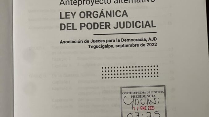 Documento que contiene la Ley Orgánica del Poder Judicial propuesta por la AJD.